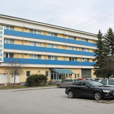 Hostel Turist Зволен Екстериор снимка