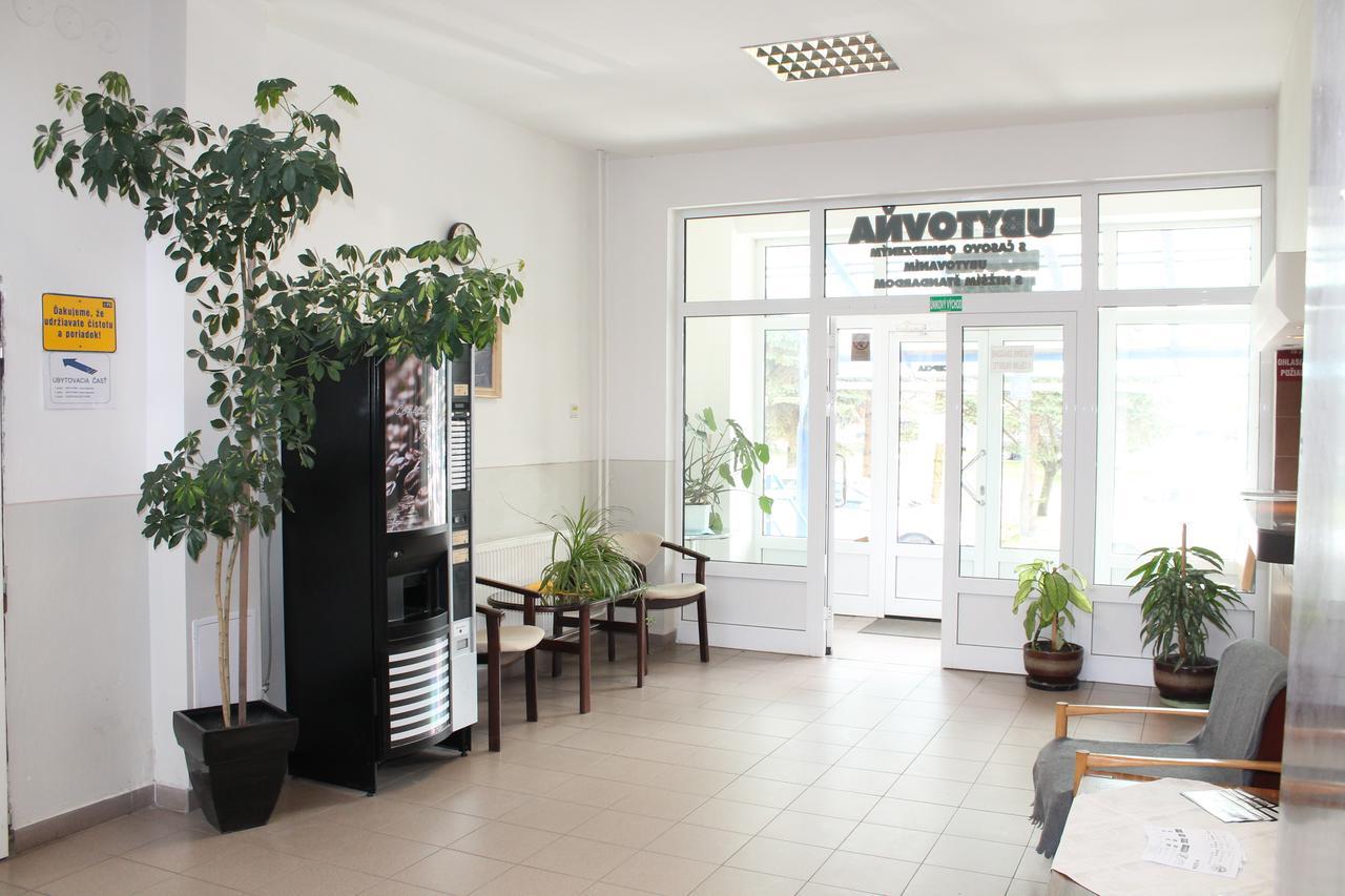 Hostel Turist Зволен Екстериор снимка