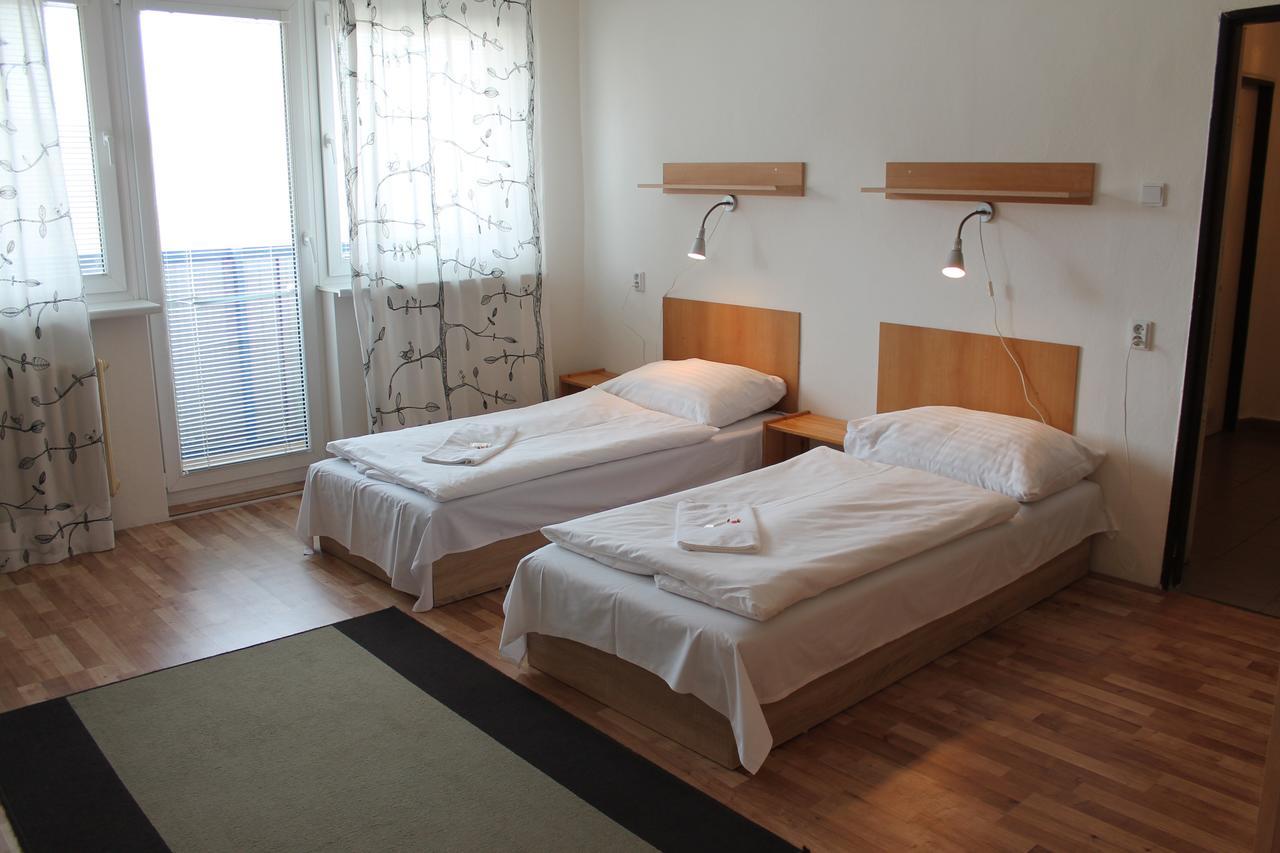 Hostel Turist Зволен Екстериор снимка